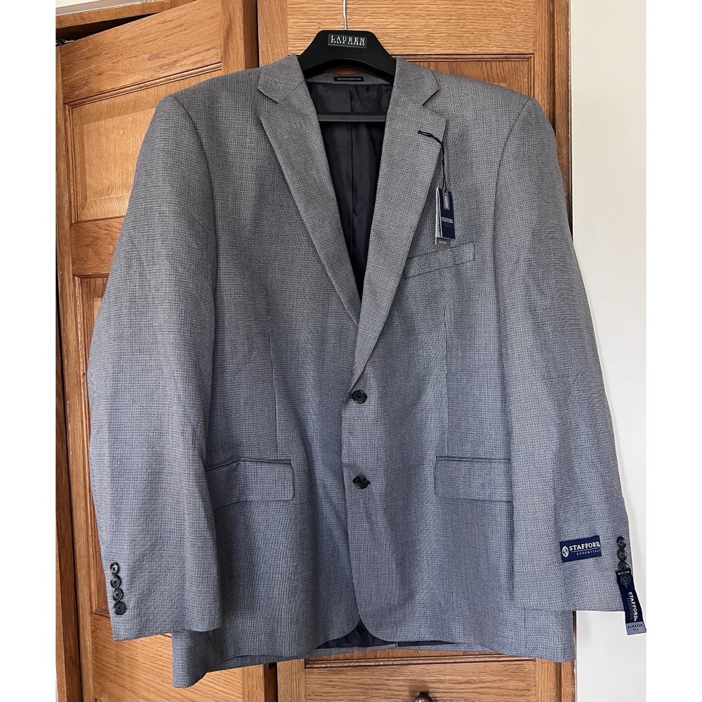 Stafford Light Gray Men's Two-Button Sport Coat